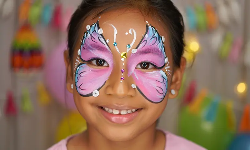 Caritas Pintadas en show infantil